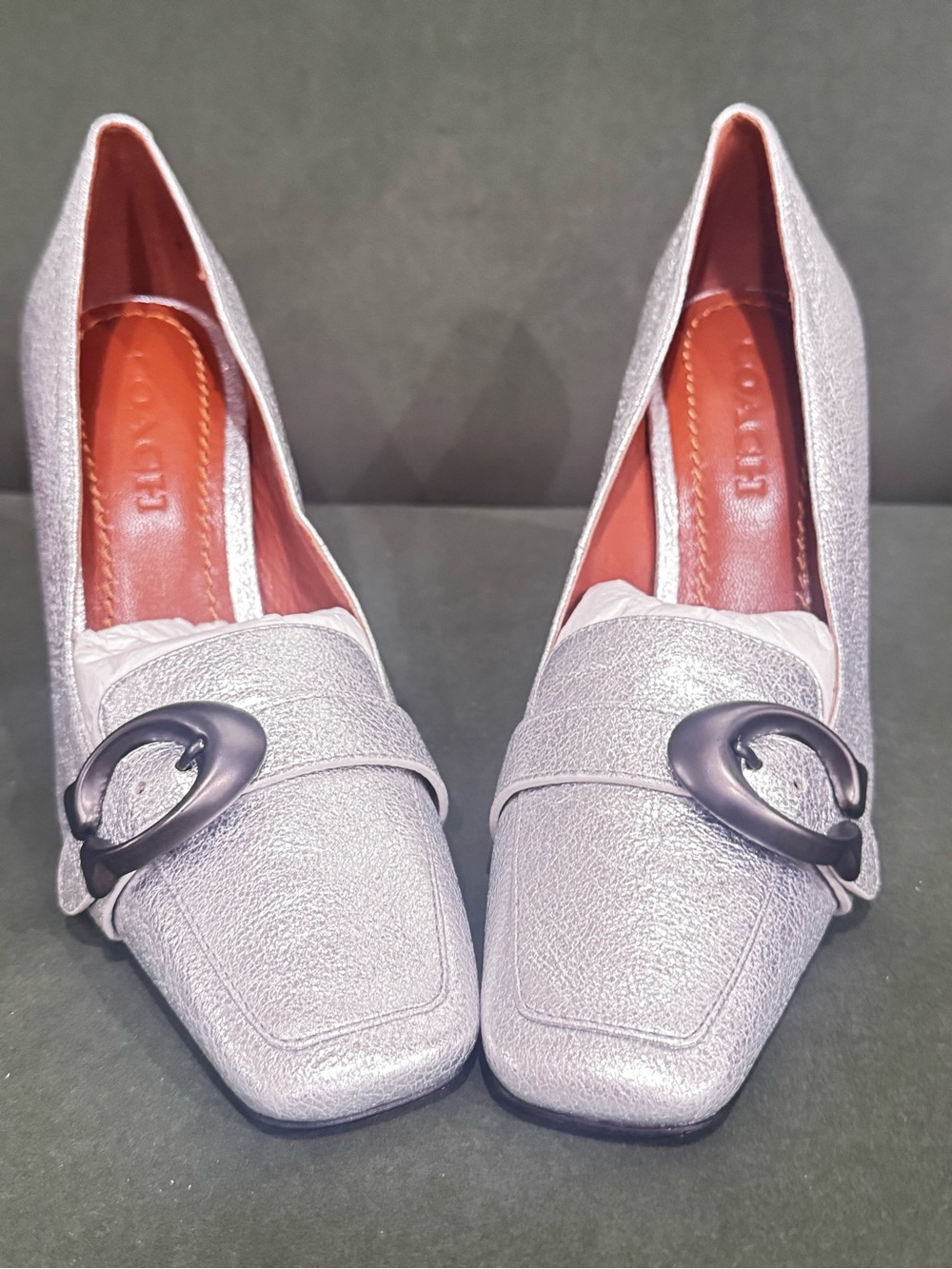 New Coach Jade Metallic Silver Leather Block Heel Pumps Size 6 - Picture 1 of 6